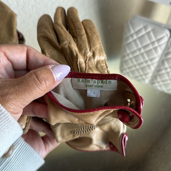 Kate Spade gloves - Picture 3 of 3